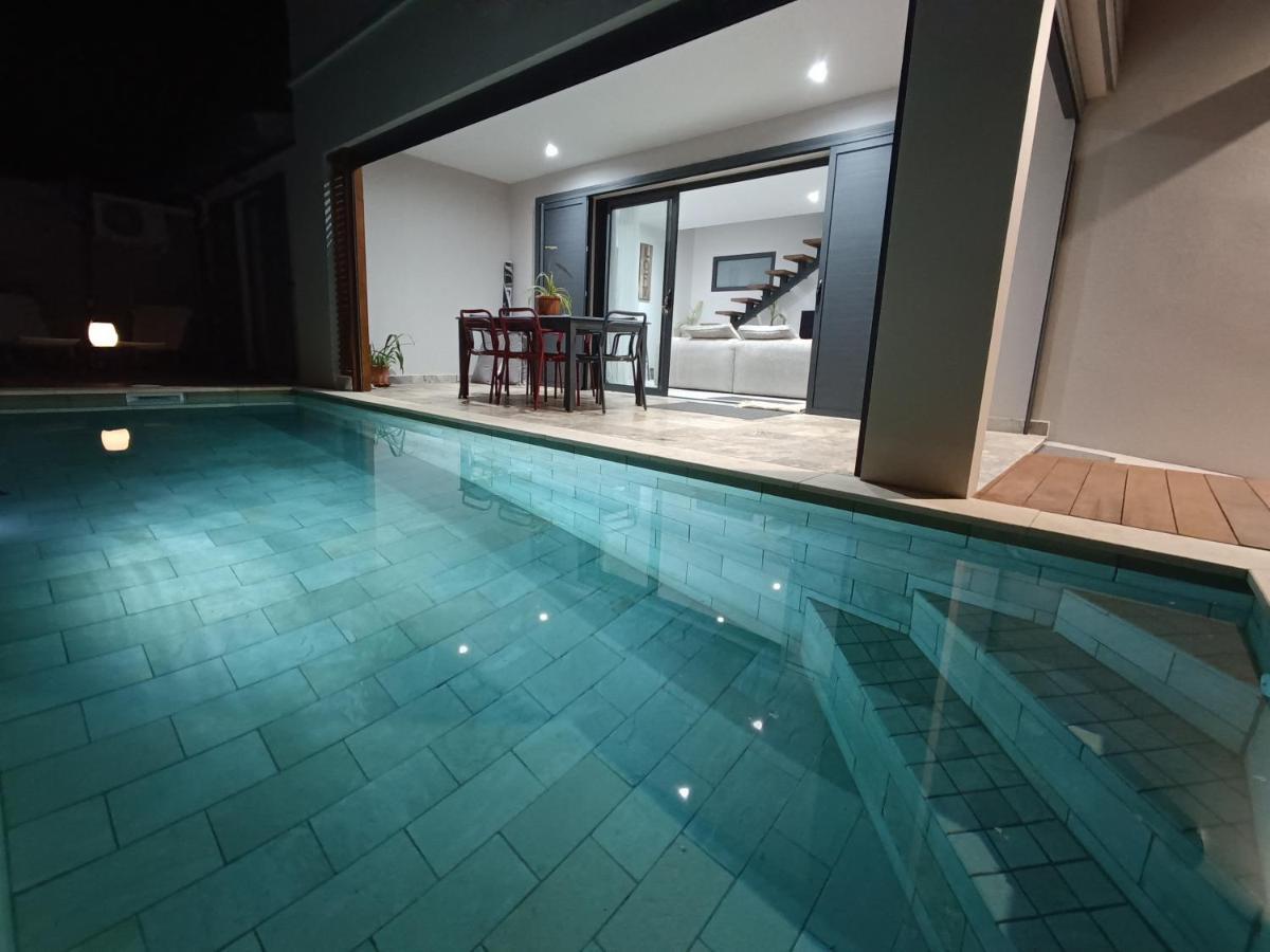 Villa O'Lhaya Piscine Pivee Сен-Жозеф Екстер'єр фото