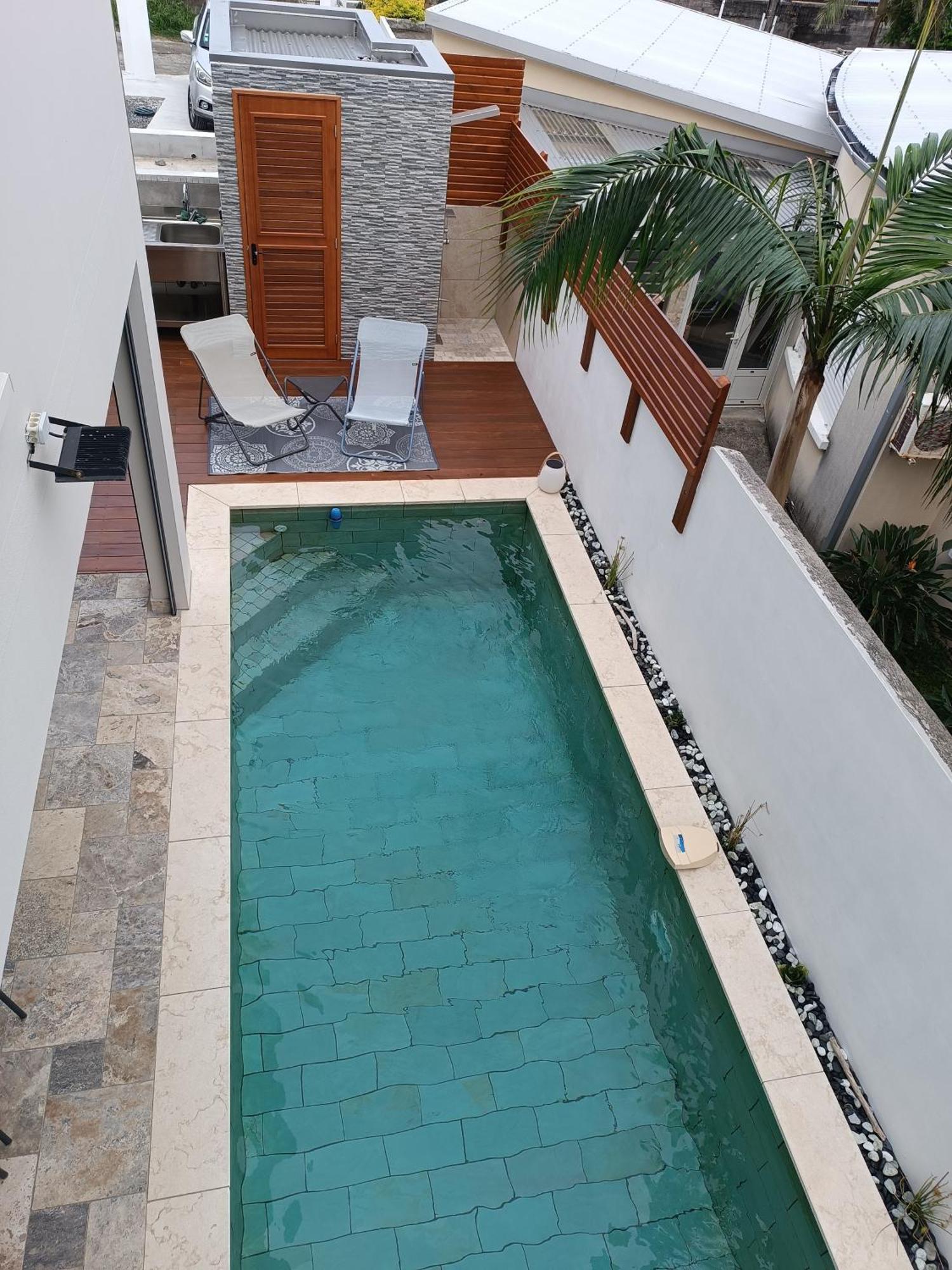 Villa O'Lhaya Piscine Pivee Сен-Жозеф Екстер'єр фото
